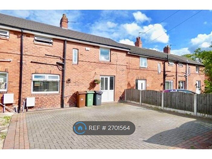 3 Bedroom Terraced House To Rent In Ramsgate, Lofthouse, Wakefield, WF3