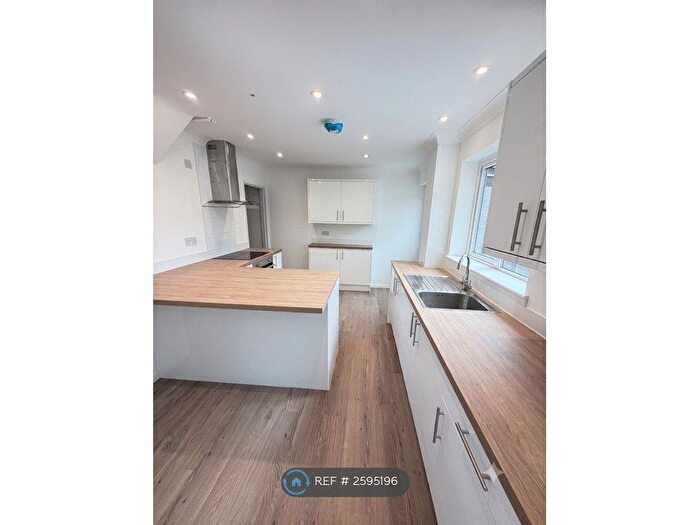 4 Bedroom Terraced House To Rent In Northfields, Norwich, NR4