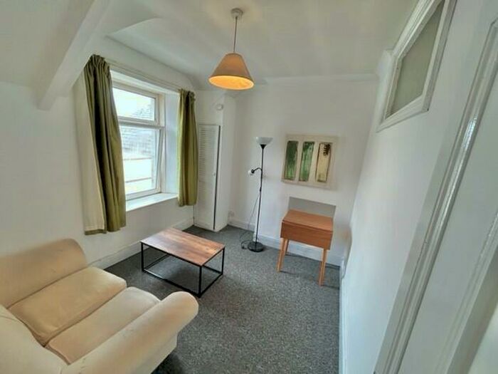 2 Bedroom Apartment To Rent In Glynrhondda Street, Cardiff(City), CF24