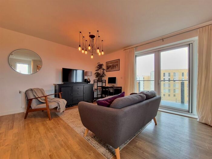 2 Bedroom Flat To Rent In Handley Page Road, Barking, IG11