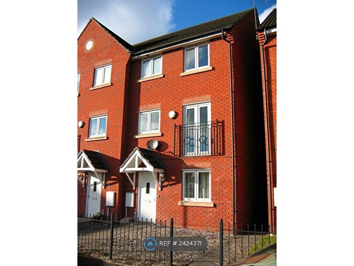 4 Bedroom Terraced House To Rent In Michael Tippett Drive, Worcester, WR4