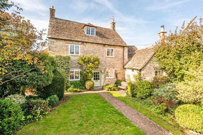 5 Bedroom Detached House For Sale In Kingscote, GL8