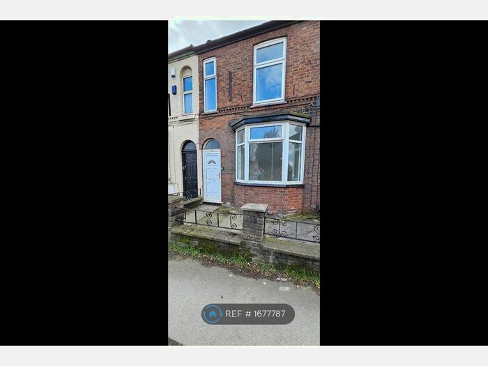 3 Bedroom Terraced House To Rent In Buxton Road, Stockport, SK2