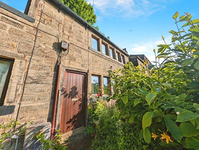 2 Bedroom Semi-Detached House For Sale In Green Springs, Hebden Bridge, HX7
