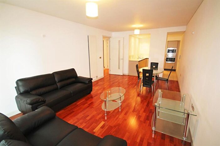1 Bedroom Apartment To Rent In Leftbank, Spinningfields, M3
