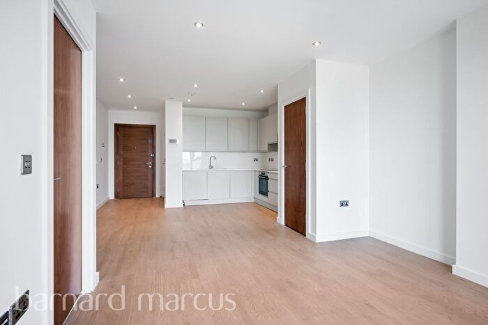 1 Bedroom Flat To Rent In Sutton Court Road, Sutton, SM1