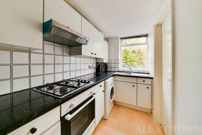 1 Bedroom Flat To Rent In Evangelist Road, Kentish Town, NW5