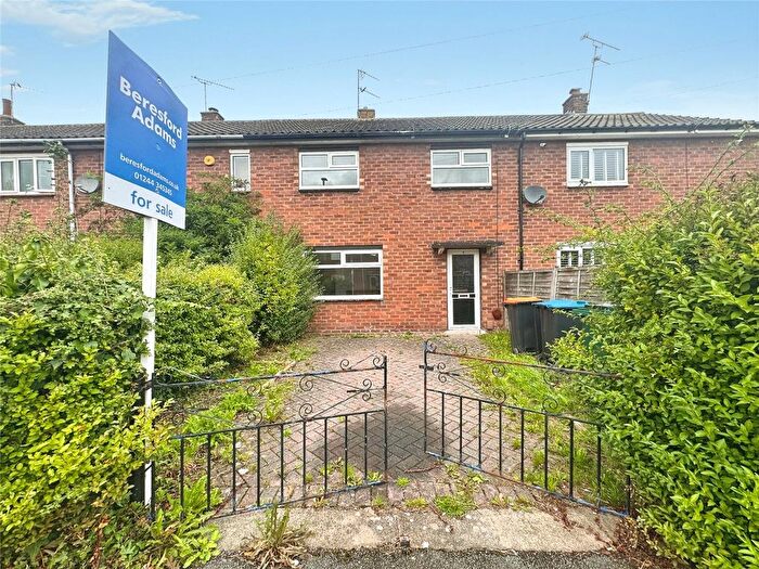3 Bedroom Terraced House For Sale In Queens Crescent, Upton, Chester, Cheshire, CH2