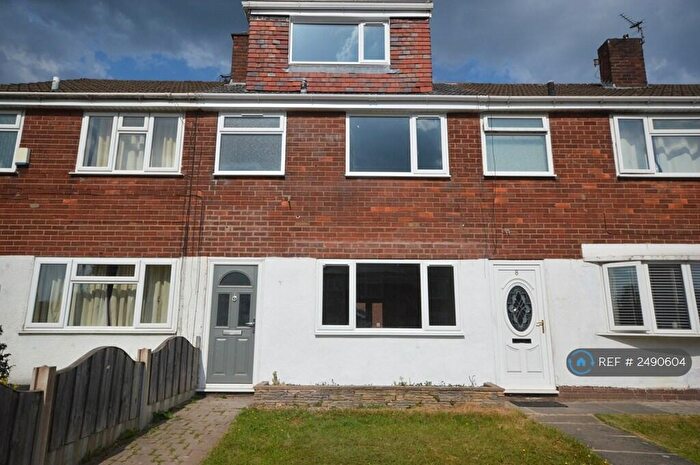 3 Bedroom Terraced House To Rent In Unsworth Street, Radcliffe, Manchester, M26