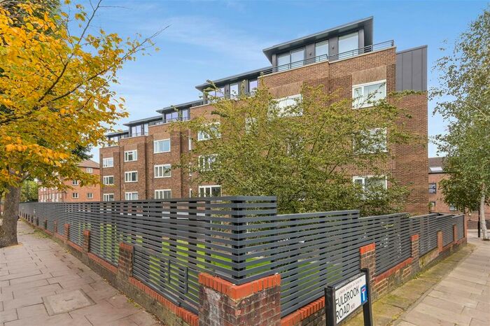2 Bedroom Flat To Rent In Tait House, Ward Road, Tufnell Park, N19