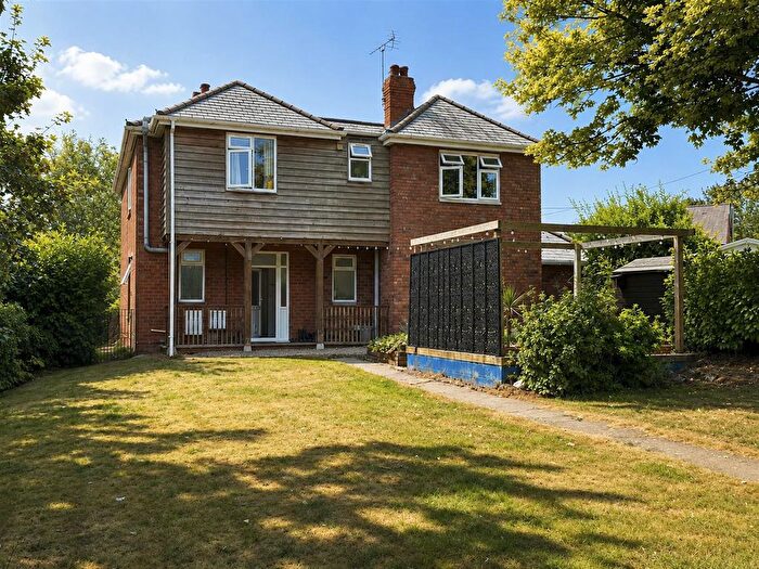4 Bedroom Detached House For Sale In The Moor, Bodenham, Hereford, HR1