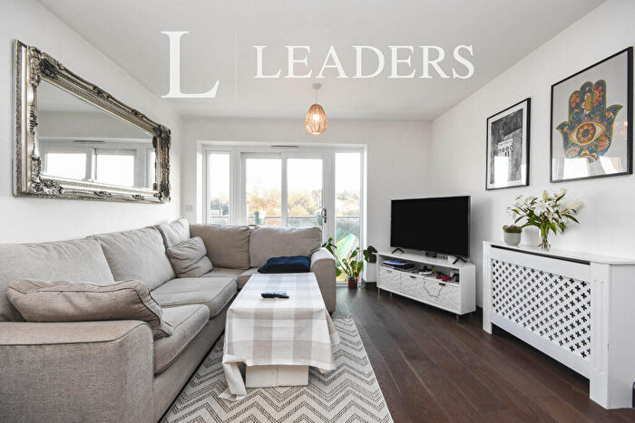 2 Bedroom Apartment To Rent In River View, Bishops Stortford, CM23