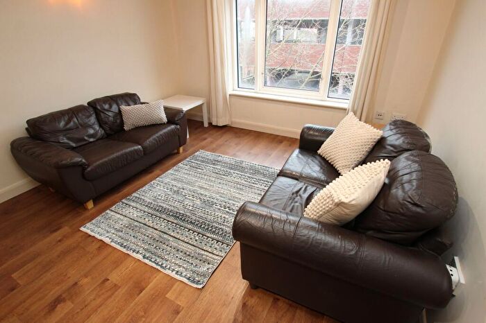 2 Bedroom Flat To Rent In Pilcher Gate, Weekday Cross Building, NG1