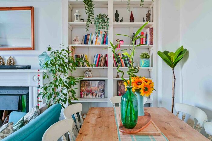 2 Bedroom Flat To Rent In Camden Road, Camden, London, NW1