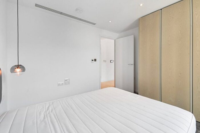 1 Bedroom Flat To Rent In City Road, London, EC1V
