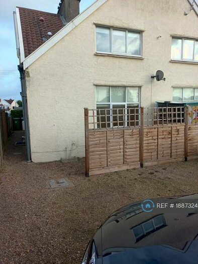 1 Bedroom Flat To Rent In Reepham Rd, Norwich, NR6