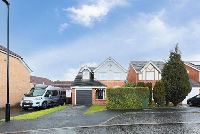 3 Bedroom Detached House For Sale In St. Cuthberts Way, Holystone, NE27