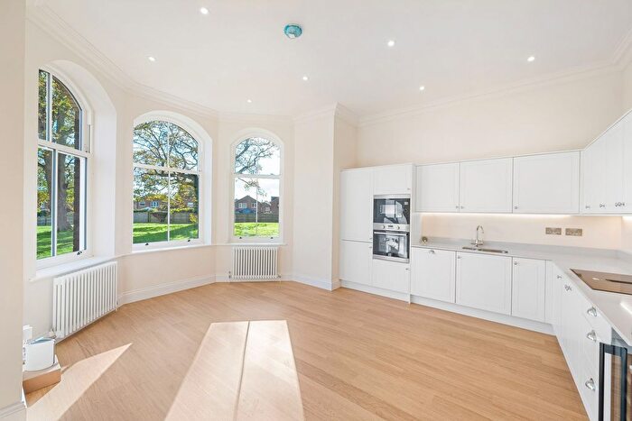 4 Bedroom Town House To Rent In St. Wilfrids Crescent, Whitcliffe Lane, HG4