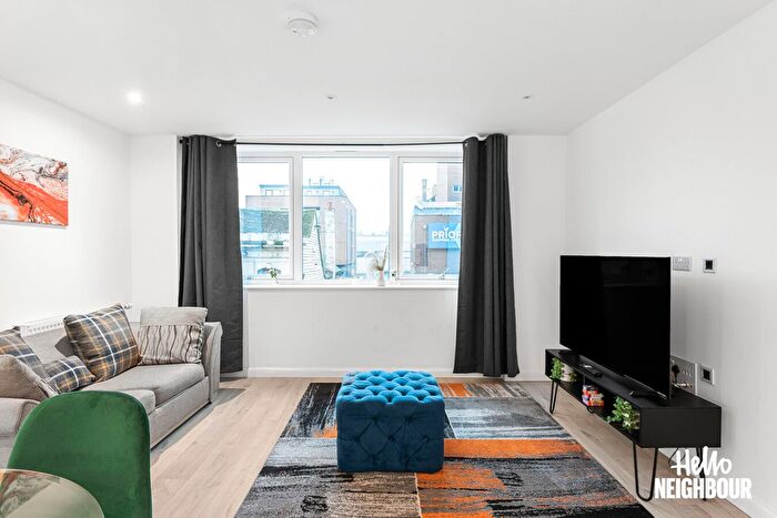 2 Bedroom Flat To Rent In Brewers Square, Dartford, DA1