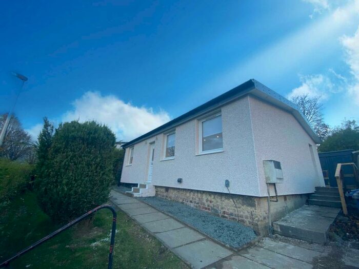 2 Bedroom Detached Bungalow To Rent In Elm Road, Paisley, PA2