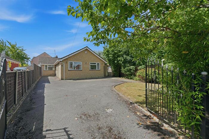 3 Bedroom Detached Bungalow For Sale In Church Road, Frampton Cotterell, Bristol, BS36