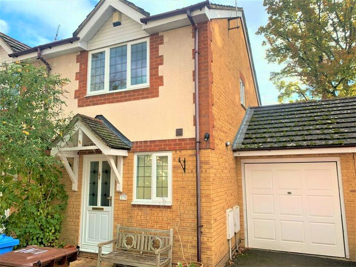 2 Bedroom Semi-Detached House To Rent In Tavistock Gardens, Farnborough, GU14