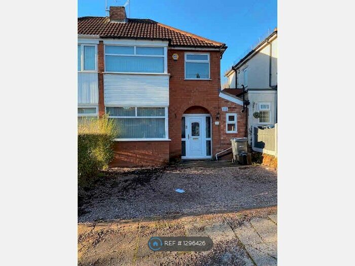 3 Bedroom Semi-Detached House To Rent In Rockford Road, Birmingham B42