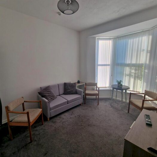 2 Bedroom Flat To Rent In Belmont Road, Anfield, Liverpool, L6