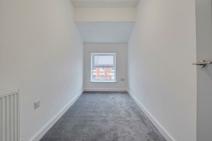5 Bedroom Terraced House To Rent In Kelvin Grove, Liverpool, Merseyside, L8