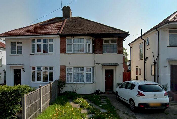 3 Bedroom Semi-Detached House To Rent In Tavistock Road, Edgware, HA8