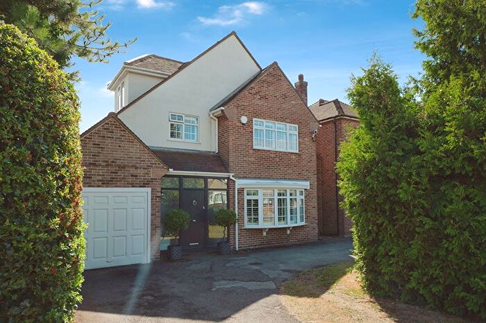 5 Bedroom Detached House For Sale In Oreston Road, Rainham, RM13
