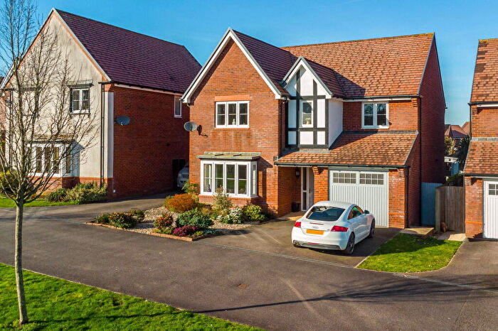 4 Bedroom Detached House For Sale In Hewetson Way, Bideford, North Devon, EX39