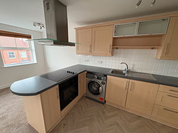 2 Bedroom Flat To Rent In Beechwood Road, Nuneaton, CV10