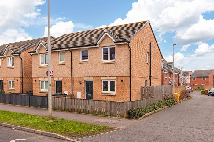 3 Bedroom Semi-detached Villa For Sale In Milligan Drive, Edinburgh, EH16