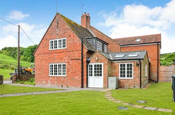 3 Bedroom End Of Terrace House To Rent In Temple, Marlborough, Wiltshire, SN8