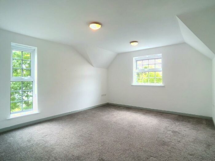 2 Bedroom Flat To Rent In Ainderby Gardens, Northallerton, DL7