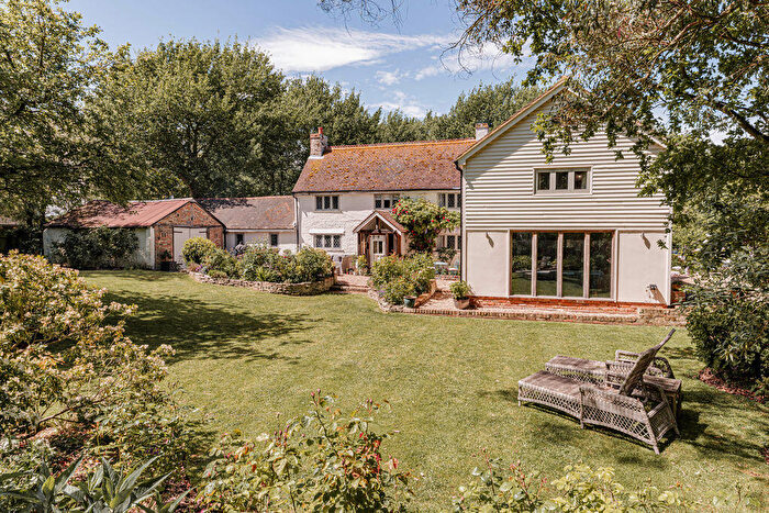 4 Bedroom Detached House For Sale In East Street, Ash, CT3