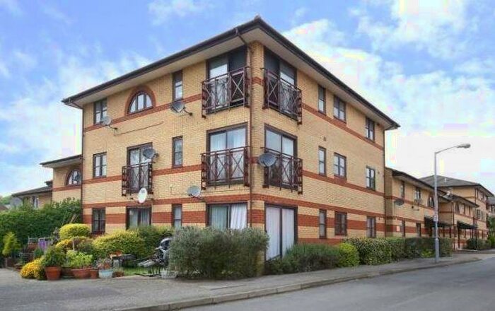 1 Bedroom Flat To Rent In Pincott Place, Brockley, SE4