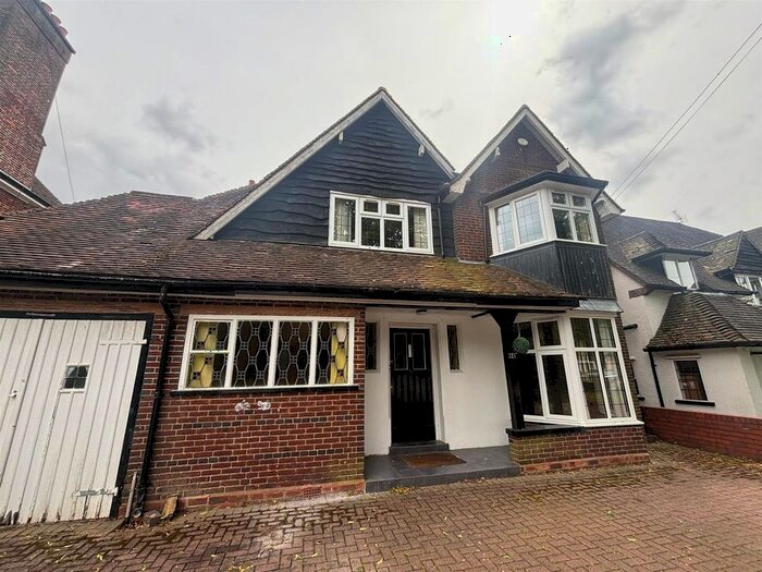 5 Bedroom Detached House To Rent In Anchorage Road, Sutton Coldfield, B74
