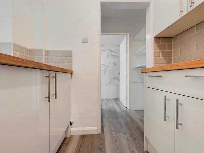 3 Bedroom Terraced House To Rent In Gibbon Road, Newhaven, BN9