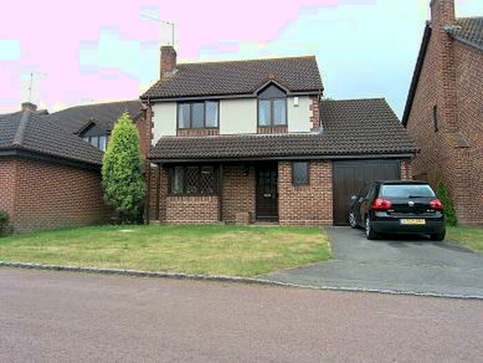 4 Bedroom Detached House To Rent In Tamarisk Rise, Wokingham, RG40