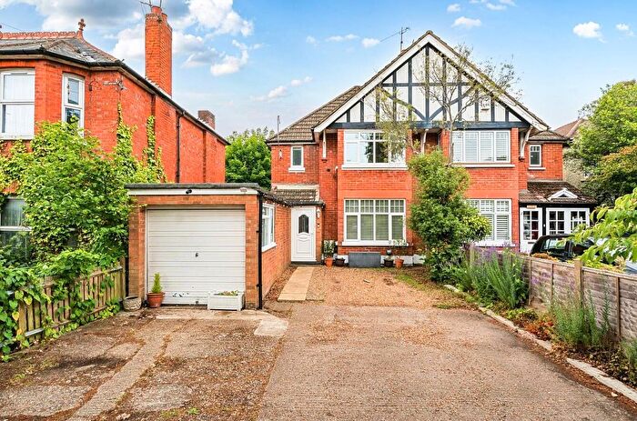 3 Bedroom Semi Detached House For Sale In Frimley Road, Camberley, GU15