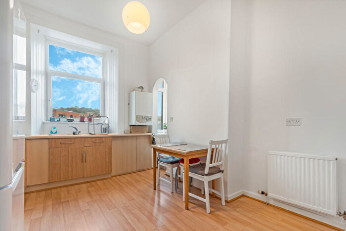 1 Bedroom Flat For Sale In / Hotspur Street, North Kelvinside, G20
