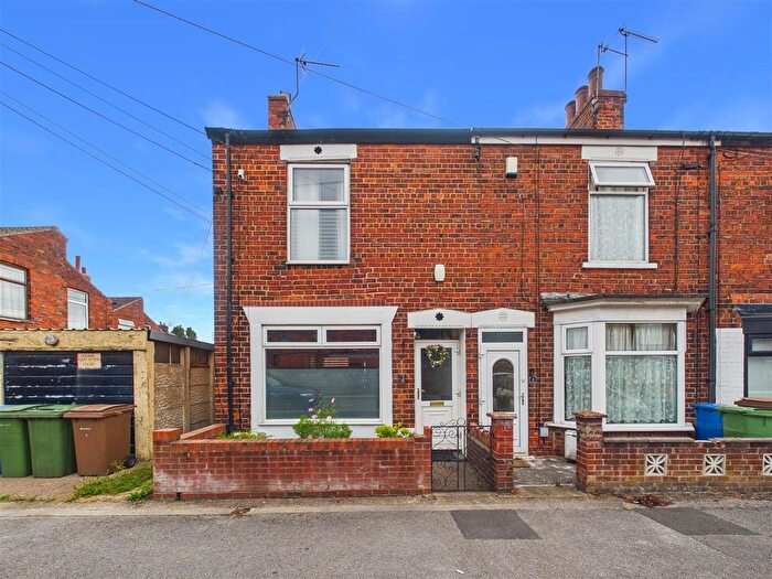 2 Bedroom End Of Terrace House For Sale In Edward Street, Hessle, HU13