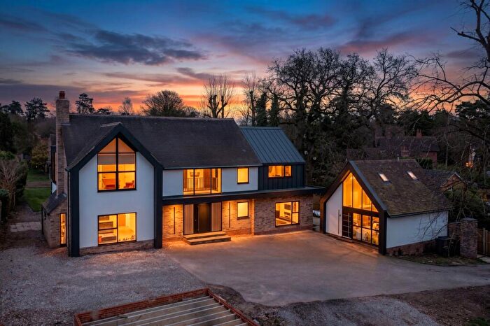 6 Bedroom Detached House For Sale In Cherry Hill Road, Barnt Green, B45