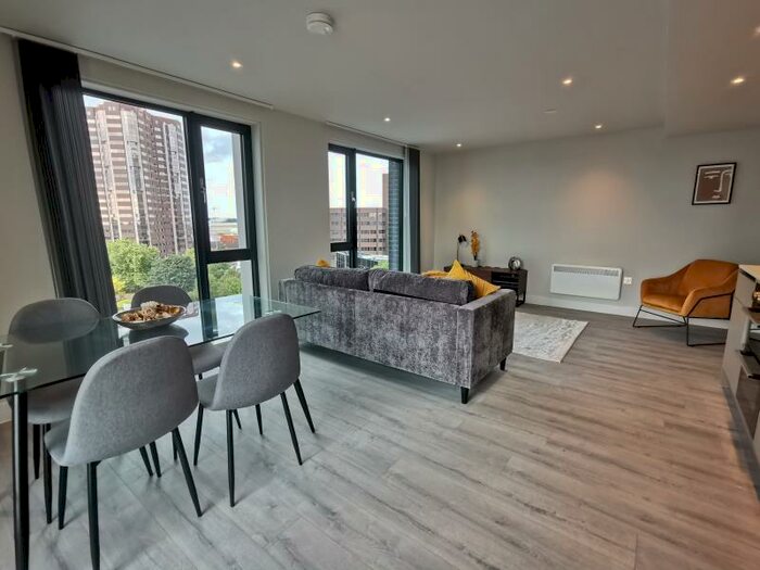 2 Bedroom Apartment To Rent In St Martins Place, Broad Street, Birmingham, B15