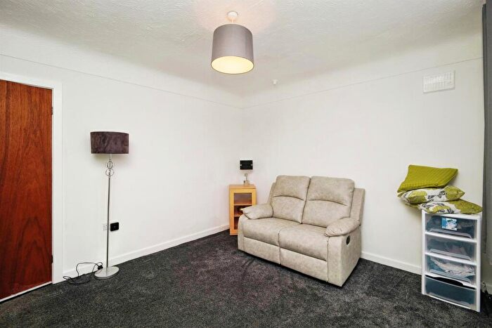 2 Bedroom Semi-Detached Bungalow For Sale In Sandbrook Lane, Wirral, CH46