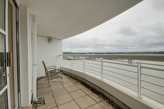 1 Bedroom Flat To Rent In Barrier Point Road, London, E16