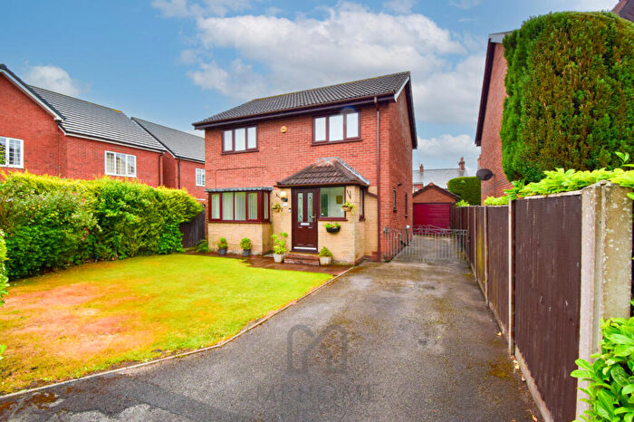 4 Bedroom Detached House For Sale In Camborne Place, Freckleton, Preston, PR4