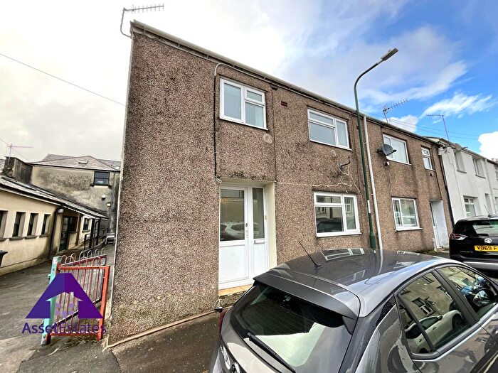 2 Bedroom End Of Terrace House To Rent In Gladstone Street, Brynmawr, Ebbw Vale, NP23